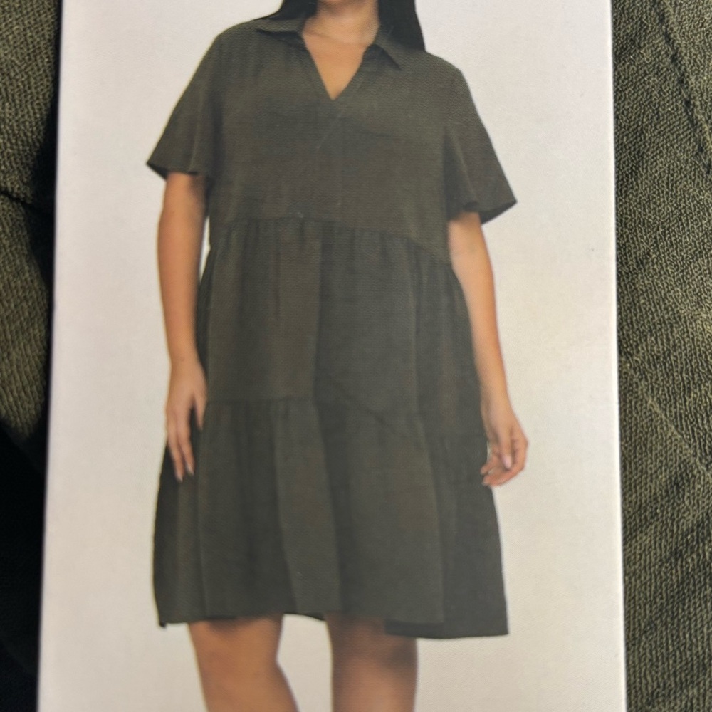 Tahari Large Green Dress